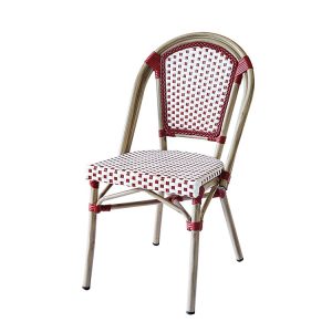 Ghế cafe sân vườn nhôm giả tre đan dây nhựa đỏ trắng kiểu Pháp chụp góc nghiêng