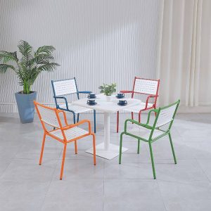 Bộ bàn ghế sân vườn 5 món hiện đại, 4 ghế nhiều màu sắc phối trắng, bàn vuông trắng, phù hợp ngoài trời
