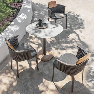 Bộ bàn ghế cafe ngoài trời khung nhôm, đan dây rope hiện đại, 3 ghế 1 bàn tròn