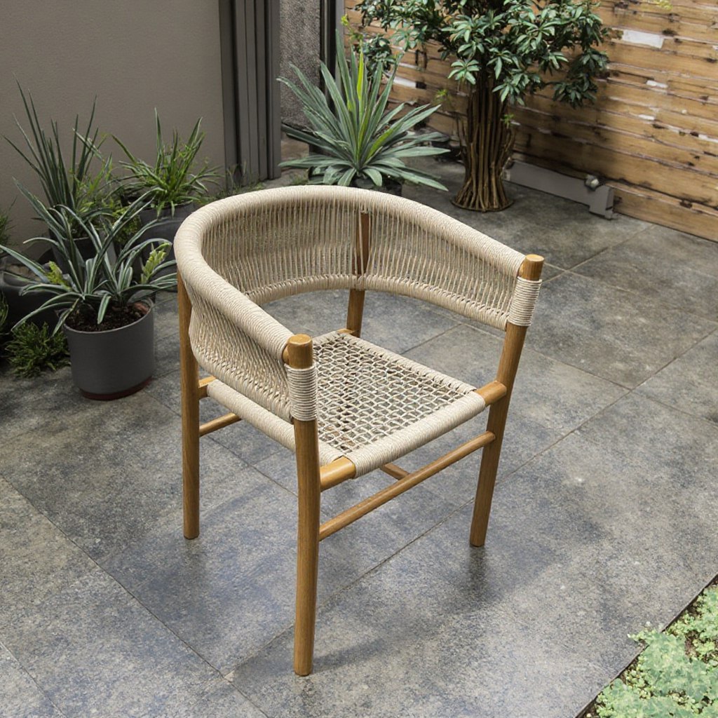 Ghế sân vườn khung gỗ teak đan dây rope hiện đại đặt ngoài trời, phù hợp sân vườn
