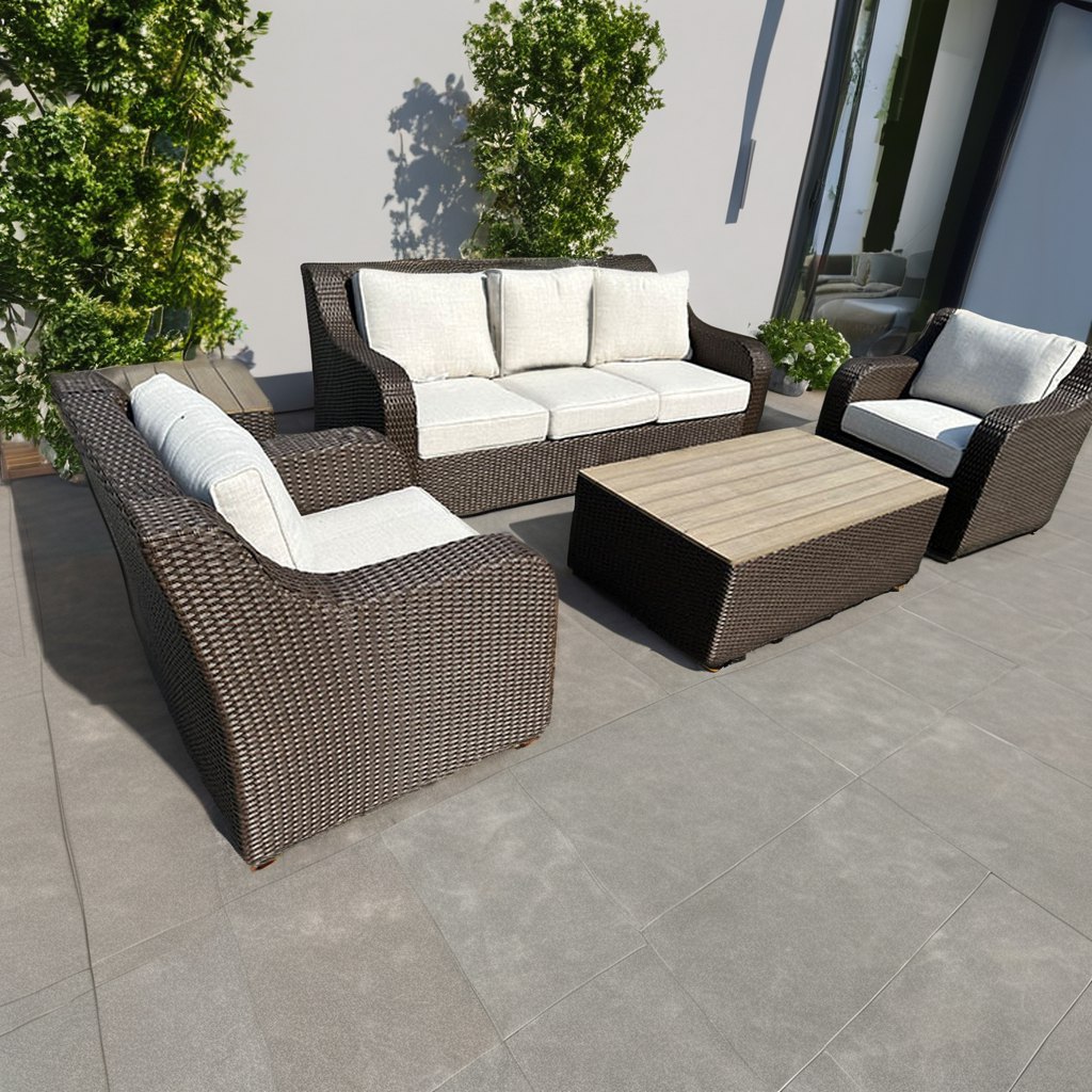 Bộ sofa sân vườn giả mây 4 món, nệm kem, phù hợp ban công và sân vườn