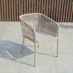 Ghế ngoài trời khung nhôm, dây rope vải, lưng tựa bo cong, phong cách hiện đại