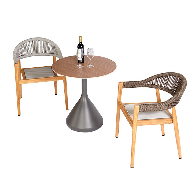 Bộ bàn ghế ngoài trời 2 ghế 1 bàn, khung gỗ teak, dây rope, mặt bàn gỗ, chụp nền trắng