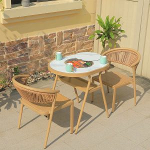 Bộ bàn ghế sân vườn 2 ghế 1 bàn mặt đá, phù hợp không gian nhỏ, phong cách hiện đại