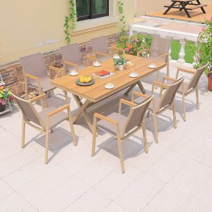 Bộ bàn ghế ngoài trời 7 món hiện đại, khung nhôm vàng cát, mặt bàn vân gỗ