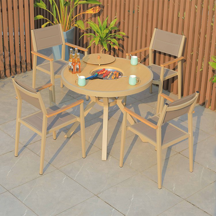 Bộ bàn ghế ngoài trời nhôm 4 ghế textilene màu ghi, bàn tròn có bếp nướng BBQ