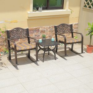 Bộ bàn ghế ngoài trời nhôm đúc, 2 ghế bập bênh và bàn vuông hoa văn sang trọng