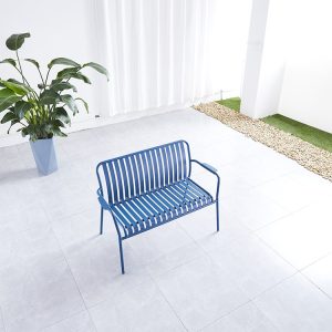 Ghế băng ngoài trời màu xanh dương, phong cách tối giản, phù hợp sân vườn hoặc ban công