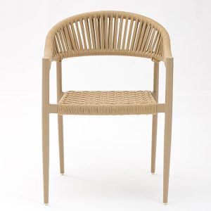 Ghế sân vườn dây rope màu be nhìn trực diện, thiết kế chắc chắn