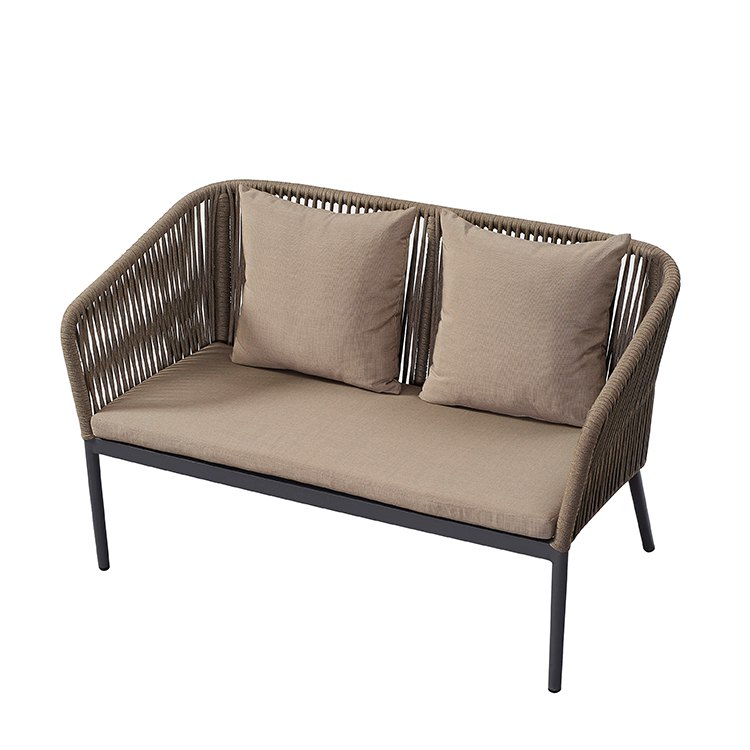 Sofa đôi ngoài trời khung nhôm, đan dây rope, có nệm và 2 gối tựa màu nâu xám