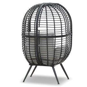 Góc nhìn sau ghế lồng chim sân vườn, khung đan chắc chắn
