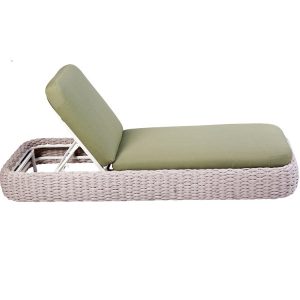 Ghế tắm nắng ngoài trời khung nhôm, đan dây rope, nệm xanh rêu nhìn ngang