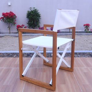 Ghế xếp ngoài trời khung gỗ teak nhìn từ phía sau bên phải