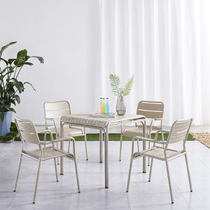 Bộ bàn ghế ngoài trời nhôm sơn tĩnh điện màu kem, 4 ghế 1 bàn vuông, phong cách tối giản