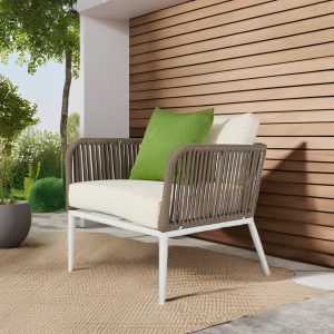 Ghế đơn sofa sân vườn dây rope, nệm kem, gối xanh nổi bật