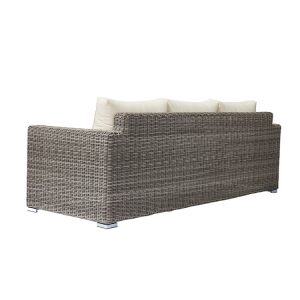 Góc nhìn phía sau sofa dài giả mây xám ngoài trời