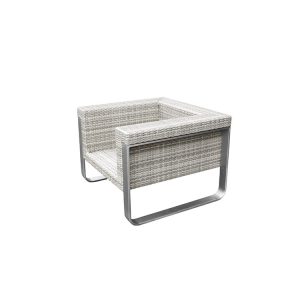 Góc nhìn chéo ghế đơn sofa sân vườn nhựa giả mây, khung nhôm chắc chắn