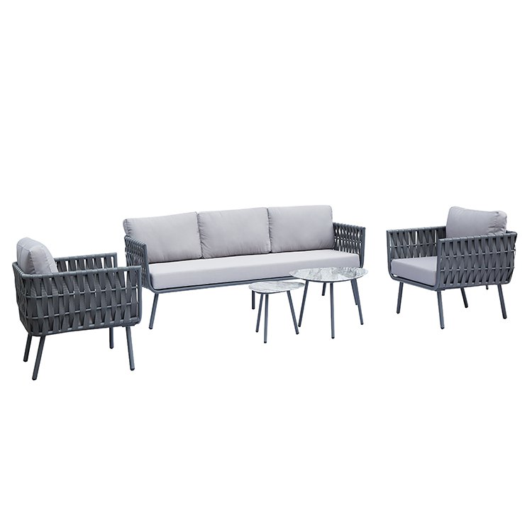 Bộ sofa sân vườn dây rope màu xám, nệm xám, bàn trà kính giả đá, phong cách hiện đại