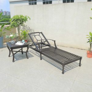 Bộ khung ghế tắm nắng ngoài trời nhôm sơn tĩnh điện kèm bàn vuông nan, không có nệm