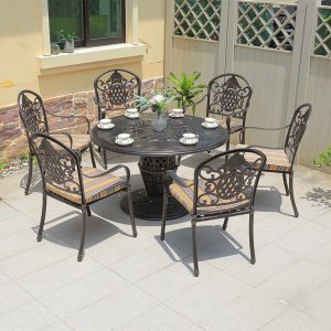 Bộ bàn ghế ngoài trời nhôm đúc 6 ghế, nhiều kiểu lưng ghế hoa văn, nệm sọc vàng