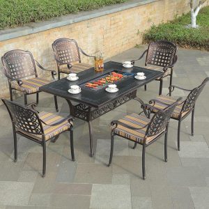 Bộ bàn ghế ngoài trời nhôm đúc 6 ghế, nệm sọc vàng-nâu, bàn tích hợp bếp nướng BBQ