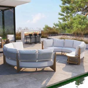 Bộ sofa sân vườn hiện đại, dây rope đan lưng, bối cảnh ngoài trời thoáng đãng