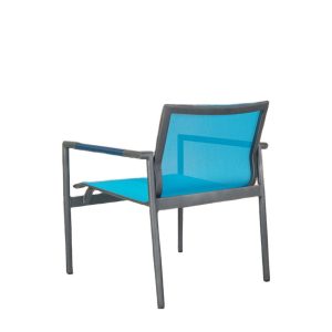 Góc nhìn sau ghế đơn sân vườn khung nhôm, mặt lưới xanh dương
