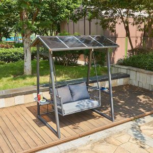 Xích đu ngoài trời 2 chỗ, đan dây rope hai bên tay vịn, nệm ghi xám, mái che hiện đại