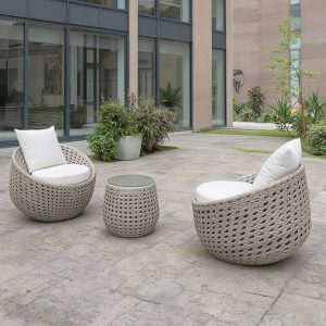 Bộ bàn ghế giả mây 3 món, phong cách hiện đại, mặt bàn kính tiện dụng