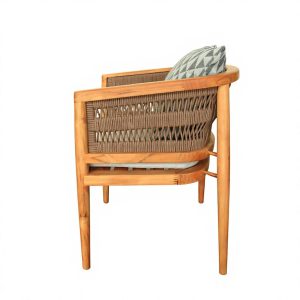 Góc nghiêng ghế đơn gỗ teak đan dây rope nâu, nệm ngồi và gối tựa