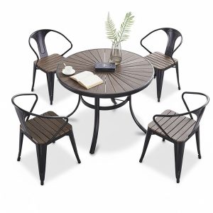 Bộ bàn ghế sân vườn 5 món bàn tròn lớn mặt gỗ nhựa màu nâu đậm, thiết kế hiện đại