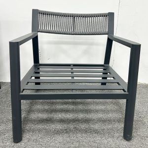 Khung ghế đơn nhôm sơn tĩnh điện, lưng đan dây rope, chưa lắp nệm