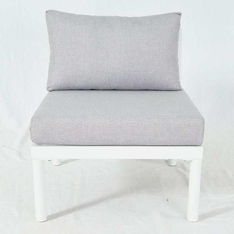 Ghế đơn sofa ngoài trời, khung nhôm trắng, nệm màu ghi xám