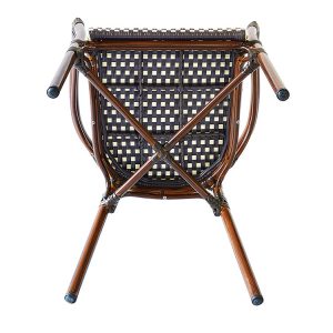 Ghế cafe sân vườn nhìn từ dưới lên, khung nhôm chắc chắn