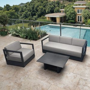 Bộ sofa ngoài trời 4 món, khung nhôm đen, nệm xám, bàn trà vuông đồng bộ