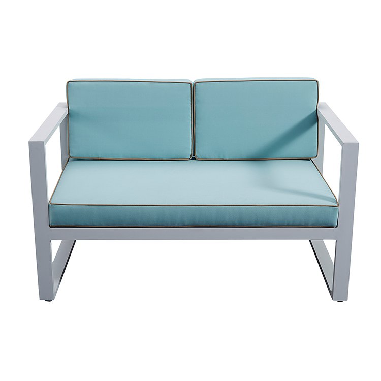 Sofa đôi ngoài trời nệm xanh ngọc, thiết kế hiện đại