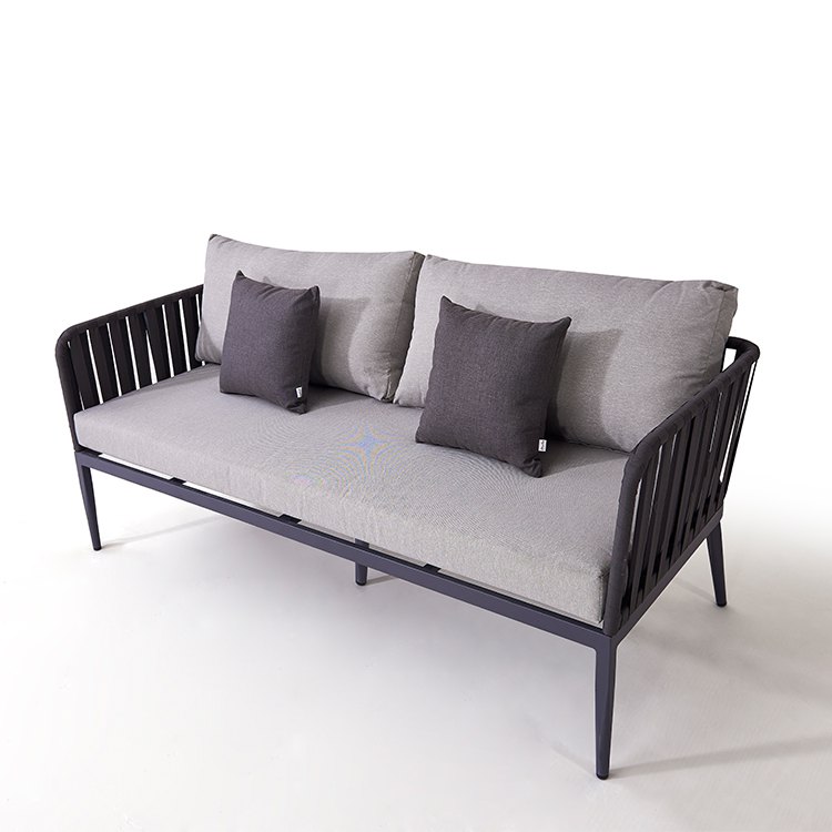 Sofa đôi sân vườn khung nhôm, nệm dày, gối tựa êm, phong cách hiện đại